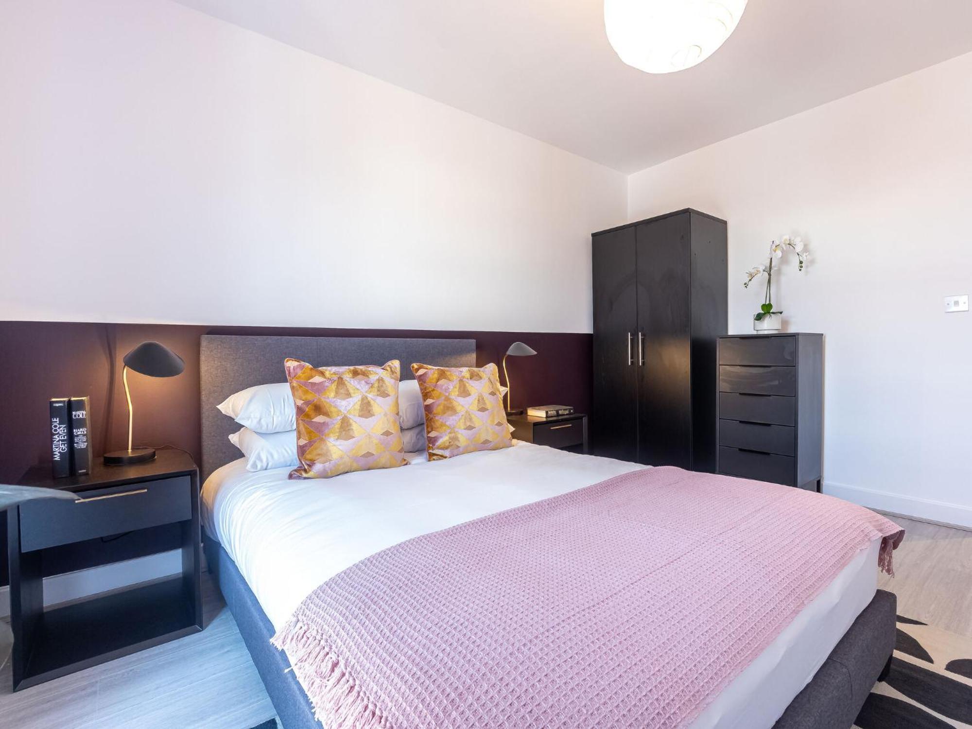 Pristine 1 And 2 Bedroom Apartments Near Business District By Belvilla برمنغهام المظهر الخارجي الصورة