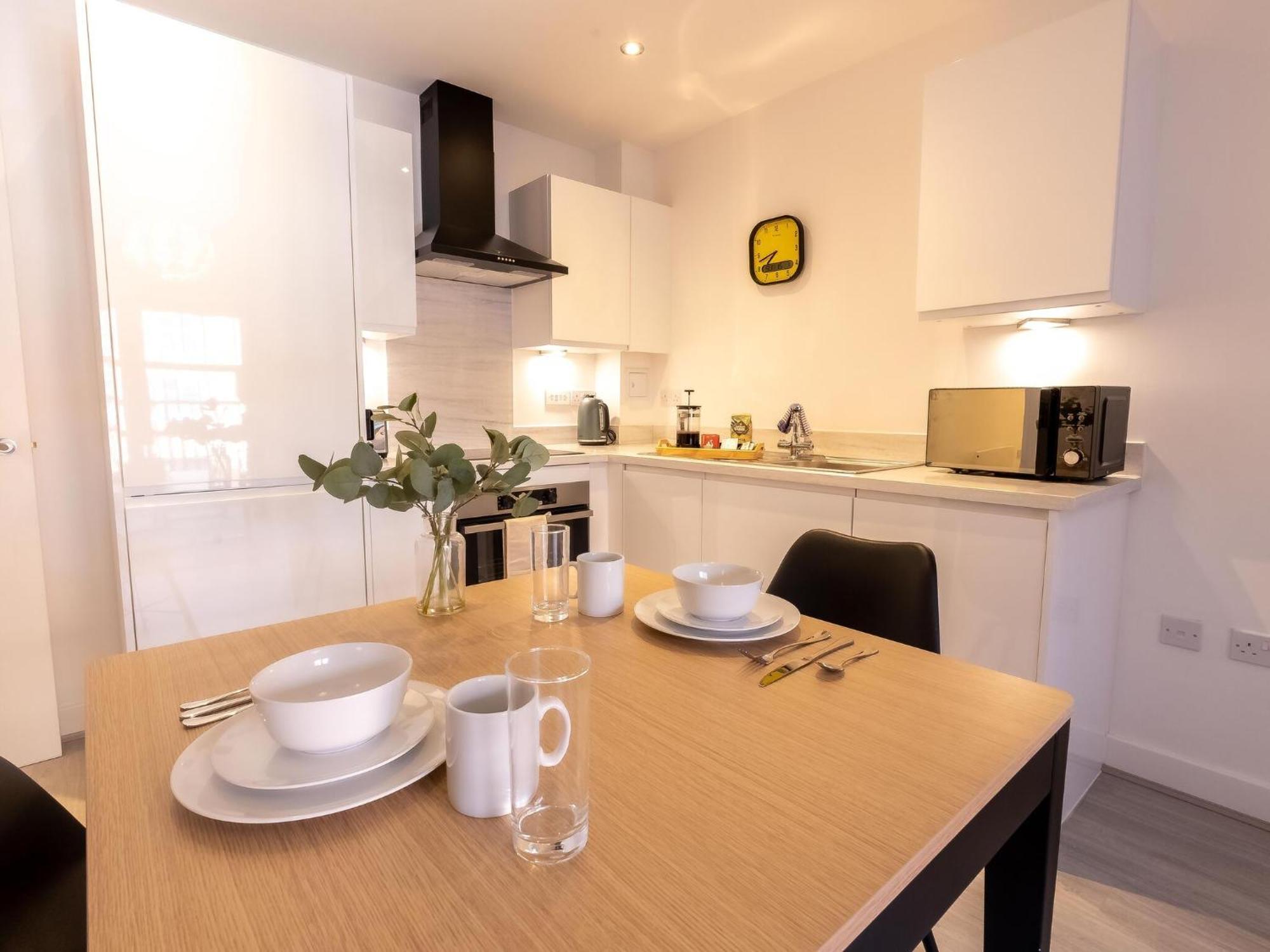 Pristine 1 And 2 Bedroom Apartments Near Business District By Belvilla برمنغهام المظهر الخارجي الصورة