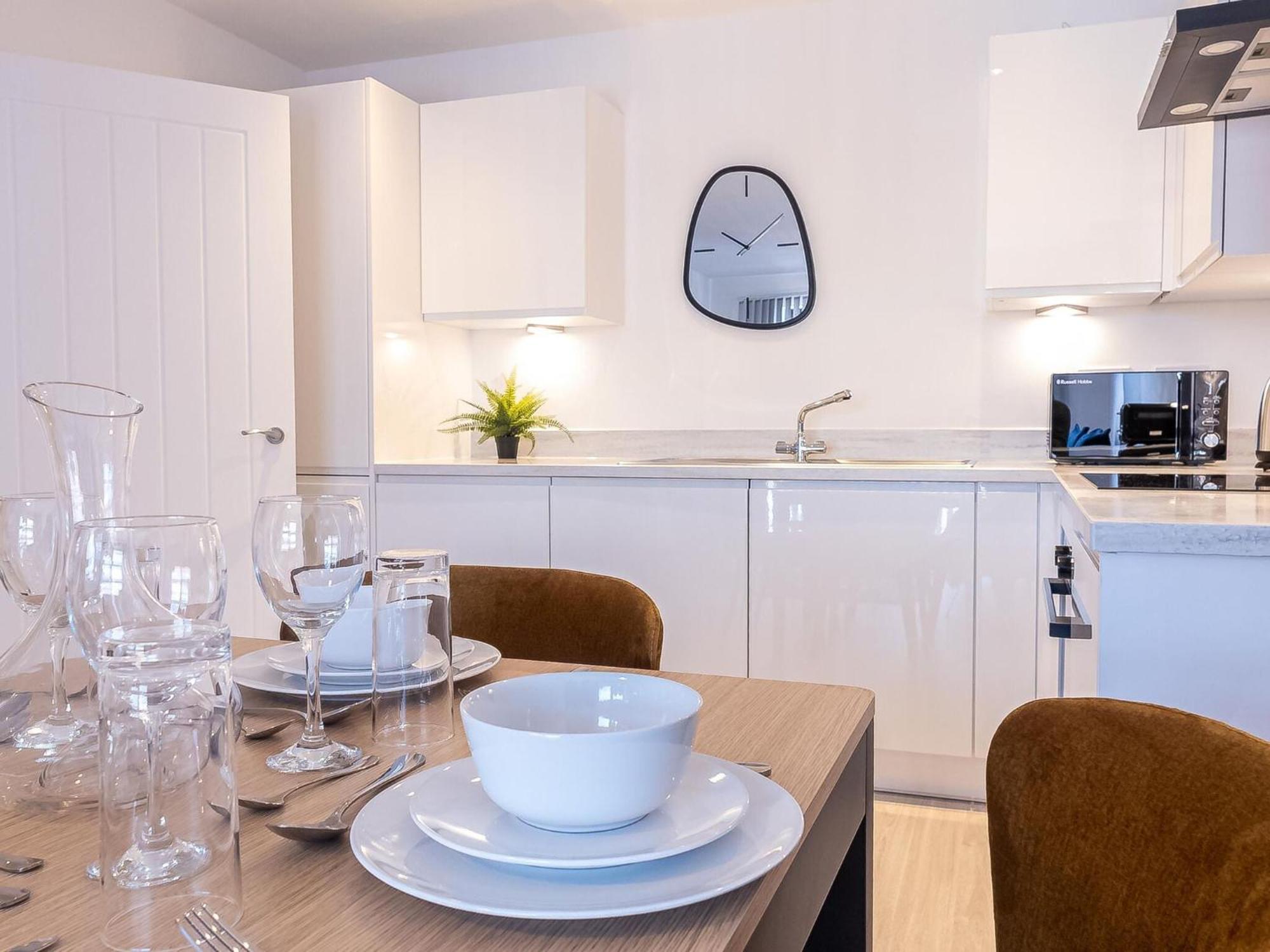 Pristine 1 And 2 Bedroom Apartments Near Business District By Belvilla برمنغهام المظهر الخارجي الصورة